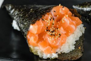 temaki salmone